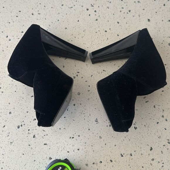 Adrianna Papell Black Velvet Mules Block Heel Peep Toe Dress Shoes Women’s Sz 8 - Picture 12 of 12